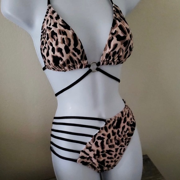 Sexy bikini - Picture 4 of 4